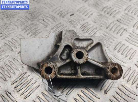 Кронштейн ДВС (лапа)