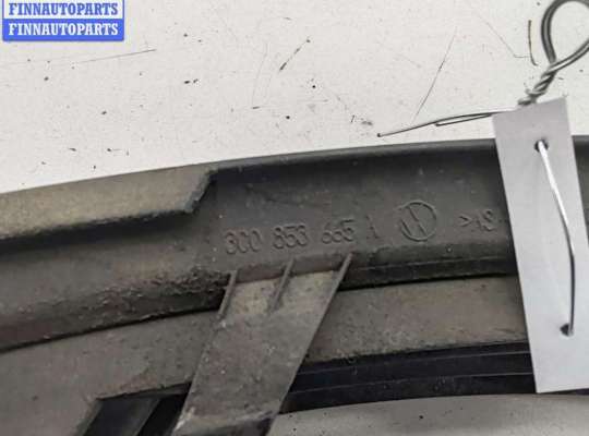 купить Рамка фары противотуманной левой на Volkswagen Passat B6