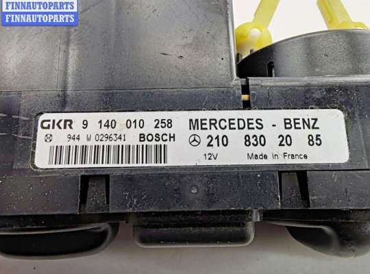 купить Переключатель отопителя на Mercedes C-Class W202 (1993-2000)