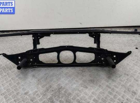 купить Рамка передняя (панель кузовная, телевизор) на BMW 3 E46 (1998-2006)