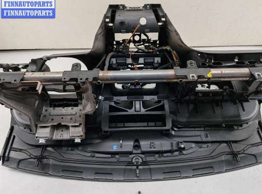 купить Панель приборная (торпедо) на Ford Focus II (2004-2011)