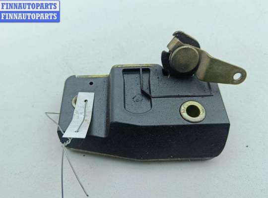 купить Замок двери сдвижной правый на Volkswagen Transporter T4