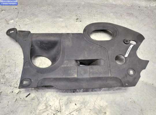 купить Пластик моторного отсека на Renault Megane II (2002-2008)