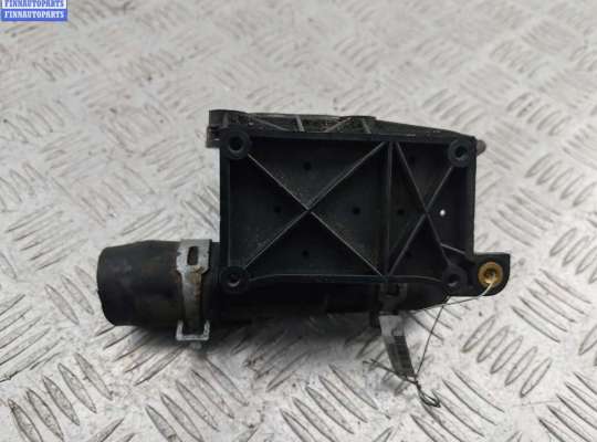 купить Фланец (тройник) системы охлаждения на Mazda 6 (2002-2007) GG/GY