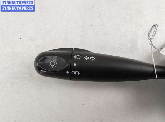 купить Переключатель поворотов на Toyota Yaris Verso