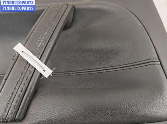 купить Обшивка двери задней левой (дверная карта) на Volkswagen Touareg