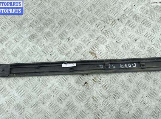 купить Молдинг двери задней правой на Opel Astra G (1998-2004)