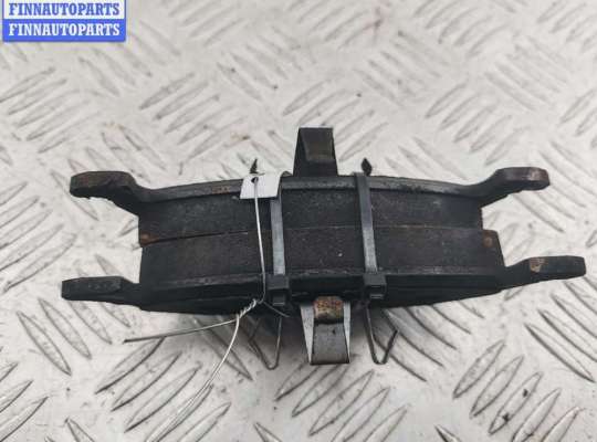 Прочие детали (не вошедшие в список) на Volkswagen Caddy III (2K)