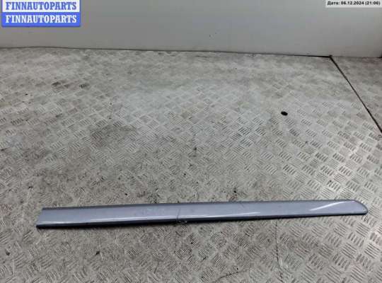 Молдинг на Opel Zafira B