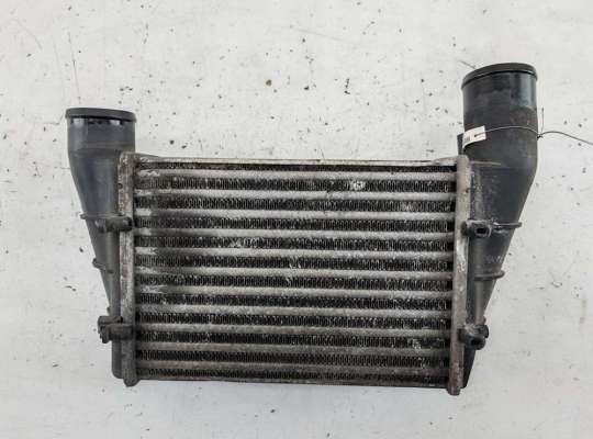 купить Интеркулер на Volkswagen Passat B5