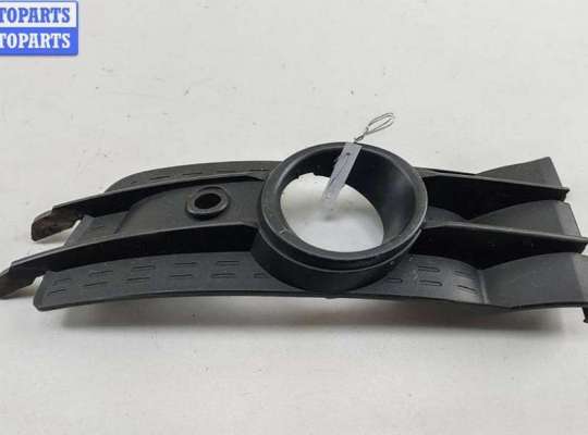 Рамка фары противотуманной правой CT1127759 на Citroen C5 (2001-2008)