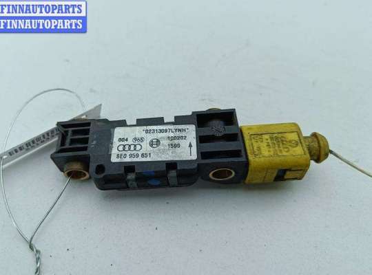 купить Датчик удара (Airbag) на Audi A4 B6 (2001-2004)