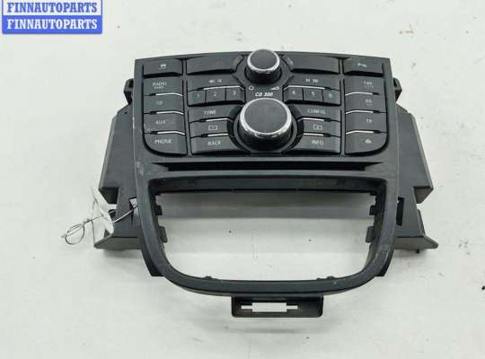 Аудиомагнитола OP2359919 на Opel Astra J (2009-2015)