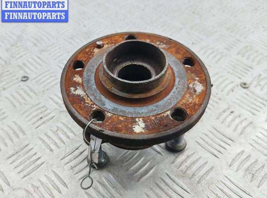 Ступица передняя левая VG2739526 на Volkswagen Passat B6