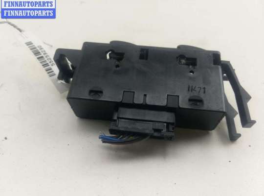 купить Кнопка стеклоподъемника переднего правого на BMW 3 E46 (1998-2006)