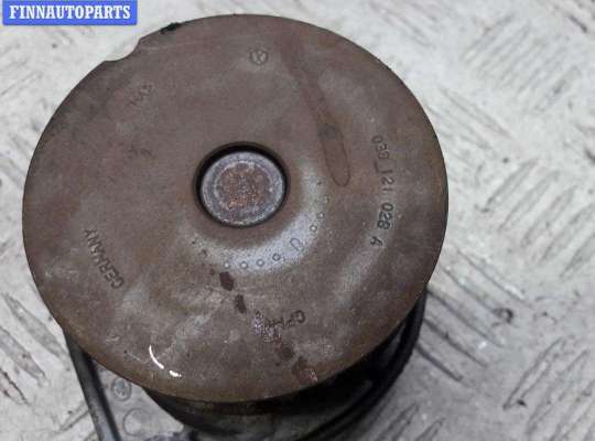 купить Насос водяной охлаждения на Volkswagen Golf-5