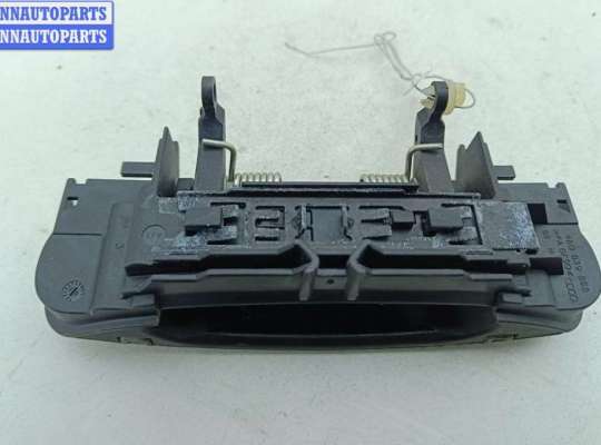 купить Ручка двери наружная передняя правая на Audi A4 B6 (2001-2004)
