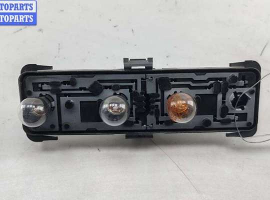 купить Плата фонаря заднего левого на Chrysler Voyager (2001-2007)