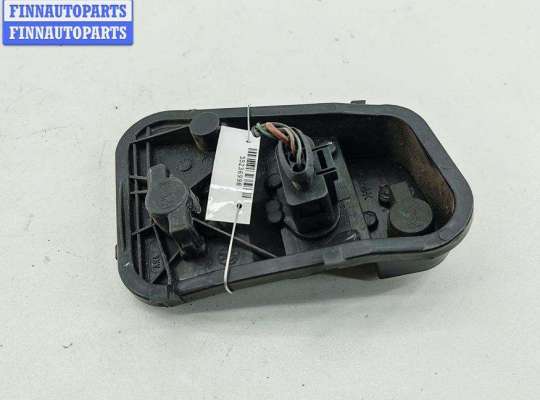 Плата фонаря заднего правого VG2718728 на Volkswagen Touareg
