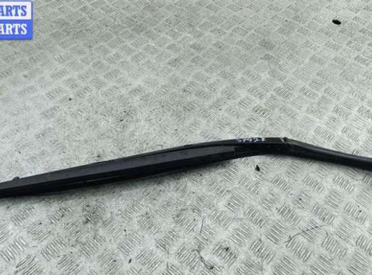 купить Щеткодержатель (поводок стеклоочистителя) передний на BMW 5 E39 (1995-2003)