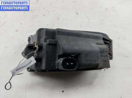 купить Фара противотуманная правая на BMW 5 E39 (1995-2003)