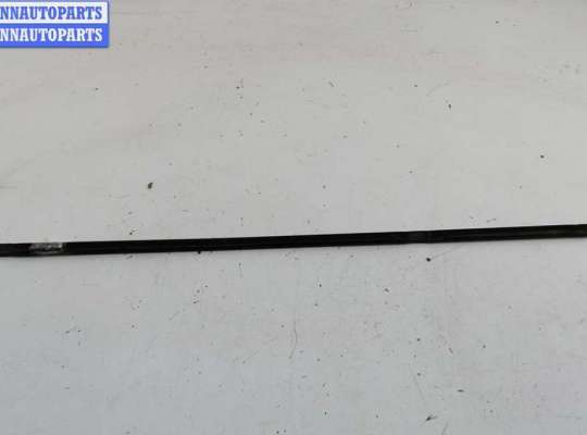 купить Молдинг стекла двери задней левой наружный на Volkswagen Touran