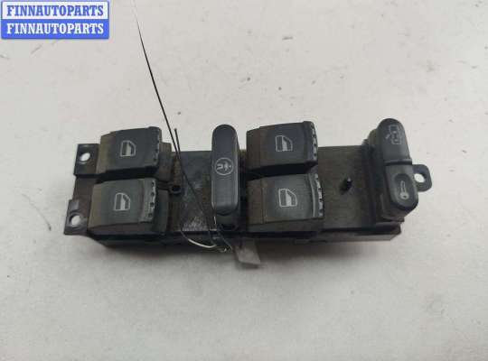 купить Блок кнопок управления стеклоподъемниками на Volkswagen Passat B5