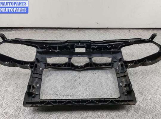 Панель передняя (телевизор) на Volkswagen Golf IV (1J)