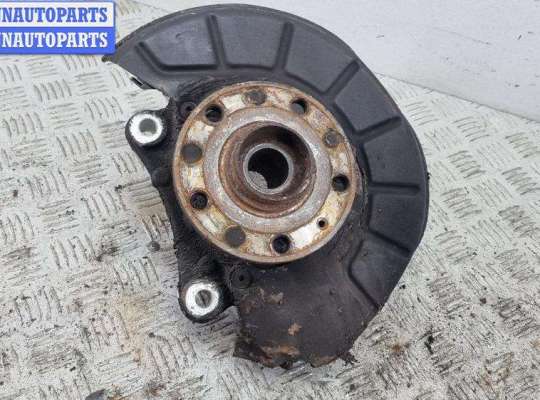 купить Ступица передняя левая на Volkswagen Passat B6