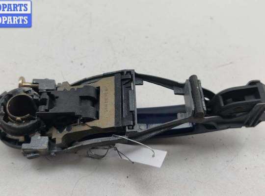 купить Ручка двери наружная передняя правая на Volkswagen Passat B5+ (GP)