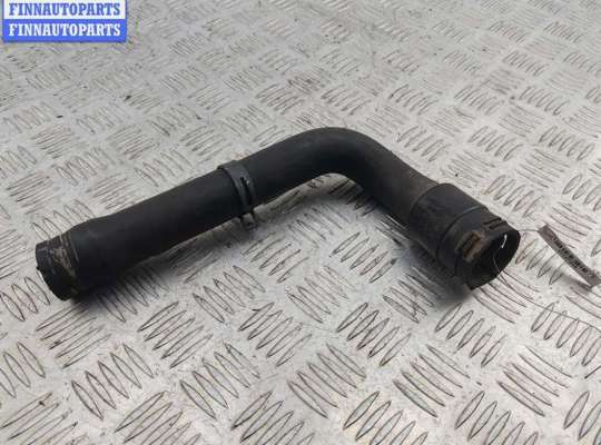 купить Патрубок радиатора на Volkswagen Passat B5