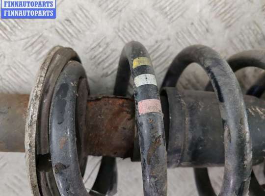 купить Стойка подвески передняя правая на Audi A4 B7 (2004-2008)