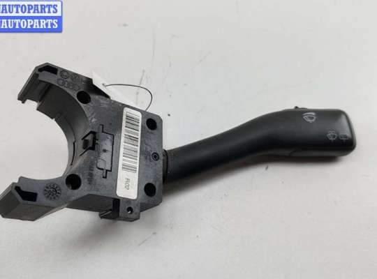 купить Переключатель дворников на Volkswagen Passat B5