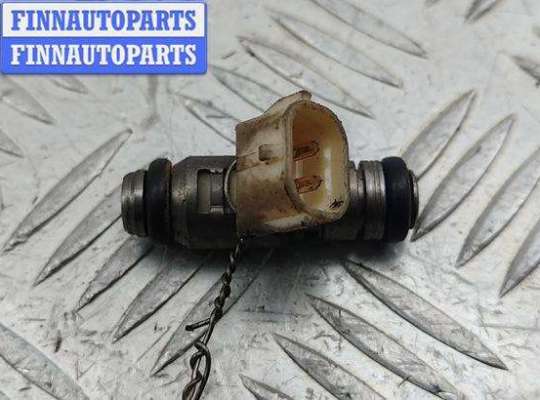 купить Форсунка топливная на Volkswagen Golf-5