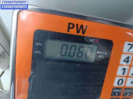 купить Ручка двери внутренняя передняя правая на Volkswagen Transporter T4