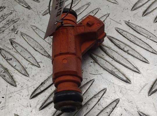 купить Форсунка топливная на Peugeot 307