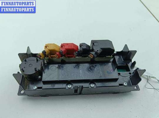 купить Переключатель отопителя на Volkswagen Passat B5+ (GP)