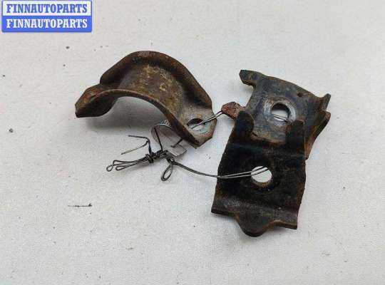 Крепление втулки стабилизатора переднего MB1691833 на Mercedes C-Class W202 (1993-2000)