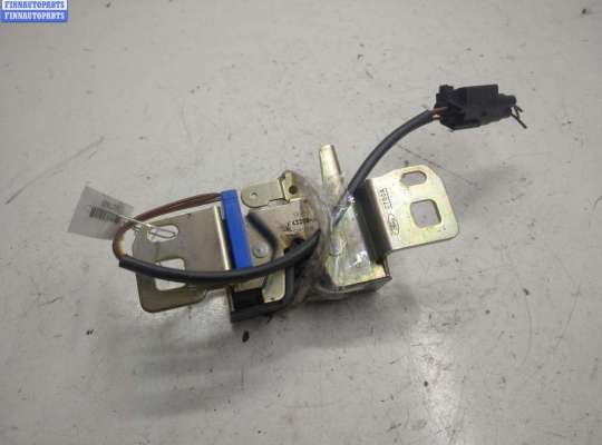 Замок багажника