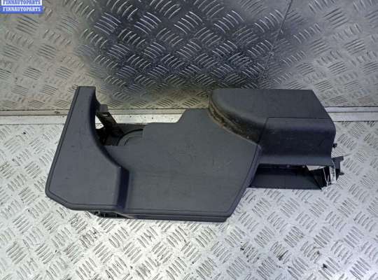 купить Консоль салона (центральная часть) на Opel Vectra C (2002-2008)