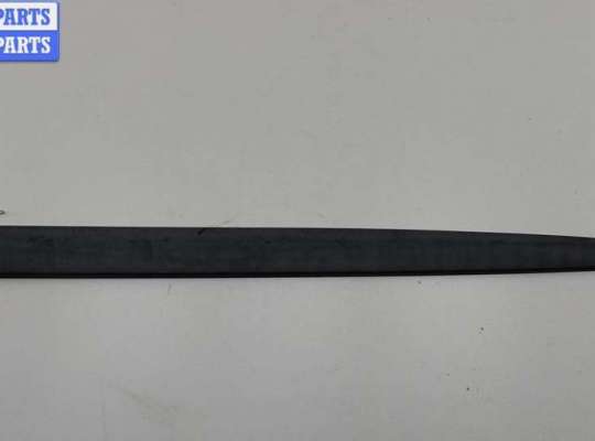 купить Молдинг двери передней правой на Fiat Stilo