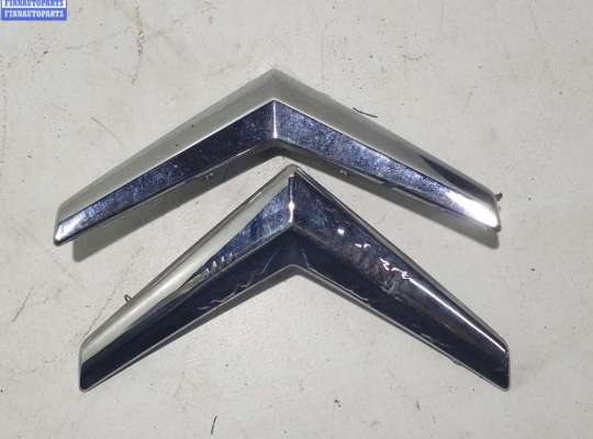 купить Эмблема на Citroen C3 Picasso