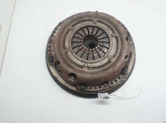 купить Маховик на Ford Focus II (2004-2011)