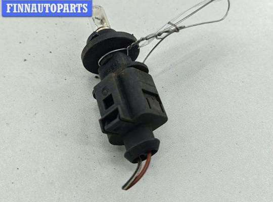 купить Патрон лампы указателя поворота на Volkswagen Passat B6