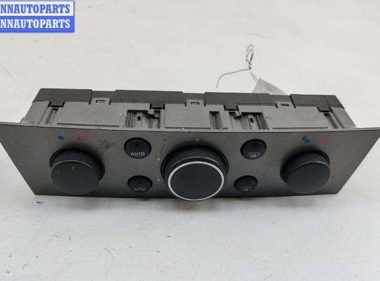 Переключатель отопителя OP2399877 на Opel Vectra C (2002-2008)