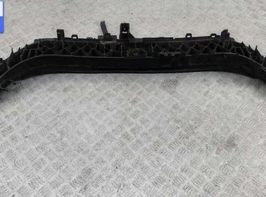 купить Рамка передняя (панель кузовная, телевизор) на Renault Scenic II (2003-2009)