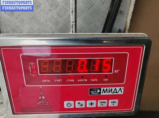 купить Молдинг двери передней левой на Volkswagen Golf-4