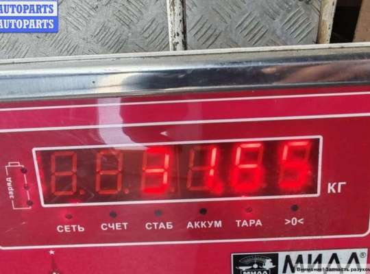 купить Крышка багажника (дверь задняя) на Chrysler Voyager (2001-2007)