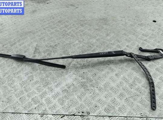 купить Щеткодержатель (поводок стеклоочистителя) передний на Renault Scenic II (2003-2009)