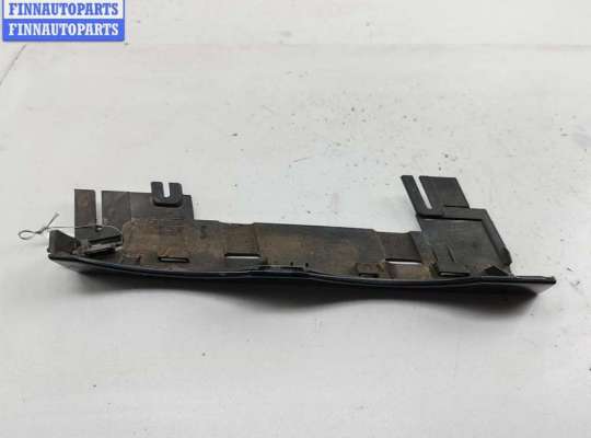 купить Ус под фару правый на BMW 7 E38 (1994-2001)